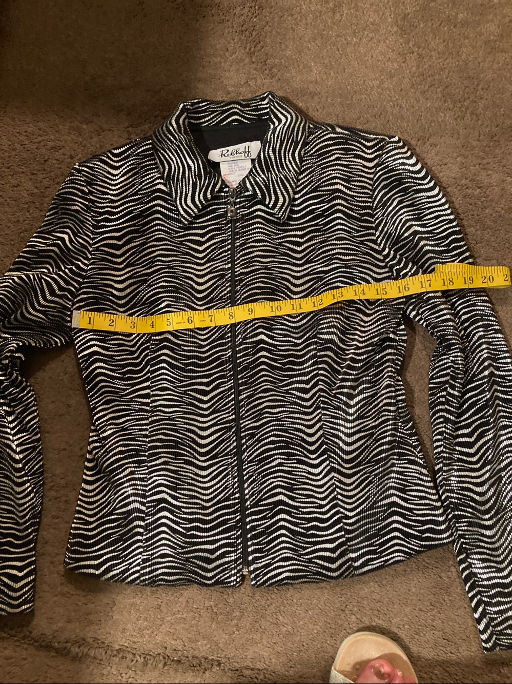 Joseph Ribkoff Womens Metallic Jacket Size 4 Full Zip Silver Ribbed Animal Print - Picture 2 of 7